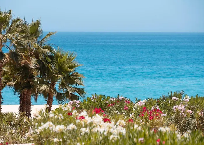 Front Luxury 2 Bedroom - Exclusive Cabo Corridor Apartment *
